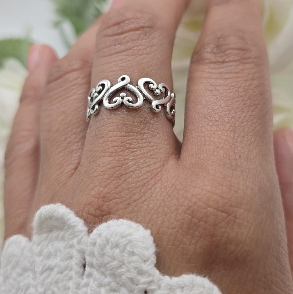 🥰 LASTING LOVE RING - Picture 3 of 6